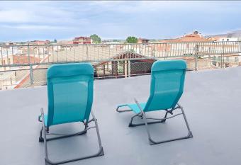 Carpos Apartments allows 18 year olds to book a room