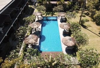 The Nidhra Boutique Resort allows 18 year olds to book a room