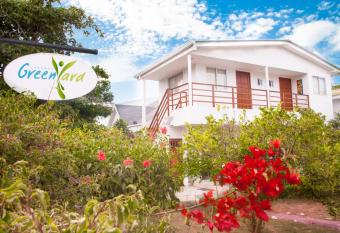 Caba  as Green Yard has Balcony rooms