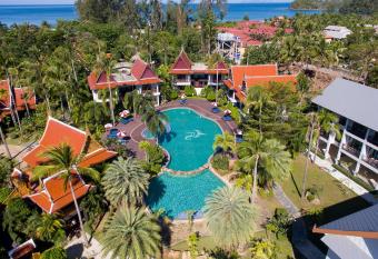 Royal Lanta Resort & Spa allows 18 year olds to book a room