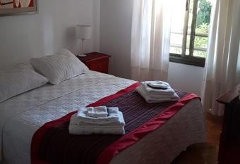 Campos y El R  o has Balcony rooms