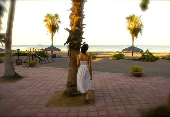 Hotel Oasis allows 18 year olds to book a room