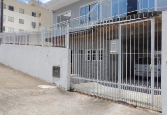 Kitnet calma, Pr  x a Br101 has Balcony rooms