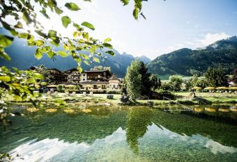 Forster s Naturresort has Balcony rooms