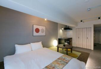 bHOTEL Origaminn 603 - 5 mins PeacePark has Balcony rooms