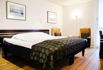 Havly Hotell allows 18 year olds to book a room