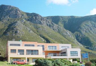 Jack s Seaview Inn has Balcony rooms