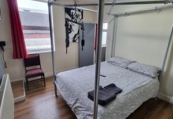 Xtasia Adult Hotel - Adults Only allows 18 year olds to book a room