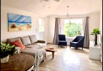 Casa Delf  n has Balcony rooms