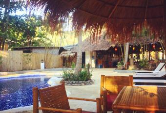 Papillon Bungalows has Balcony rooms