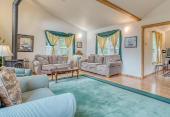 390 High (MCA 567) has Balcony rooms