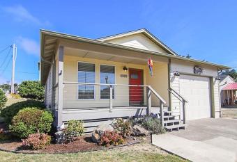 Beachy Keen has Balcony rooms
