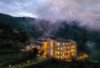 Welcomhotel by ITC Hotels, Shimla allows 18 year olds to book a room