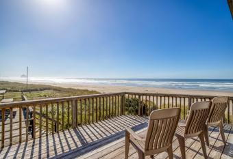 Totem House has Balcony rooms
