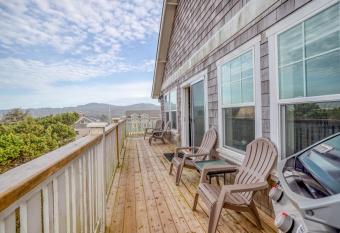 The Spindrift House has Balcony rooms