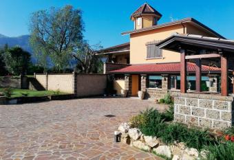 Ponte Vestilli B&B has Balcony rooms