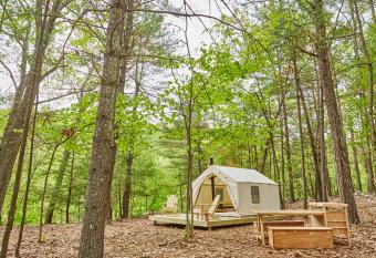 Tentrr - Grotto View at Stone Mountain allows 18 year olds to book a room