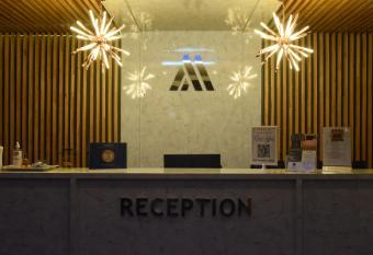 Air Avenue Hotel - Airport has Balcony rooms