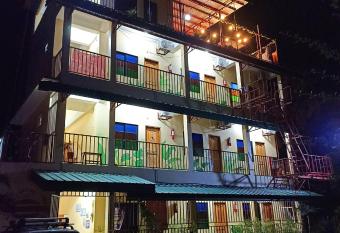 Pamujo Hostel has Balcony rooms