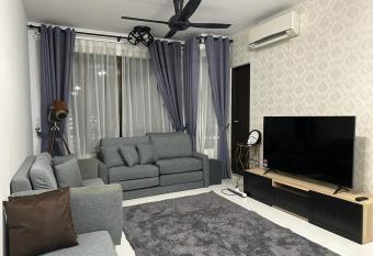 The Heights Residence Condo Ayer Keroh Melaka WIFI 100mbps allows 18 year olds to book a room