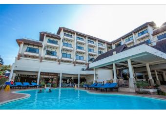 Phi Phi Hotel allows 18 year olds to book a room