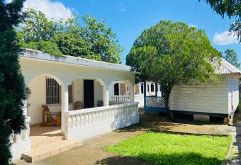 Westport Cottage allows 18 year olds to book a room