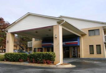 Southside Inn - Jonesboro has Smoking rooms