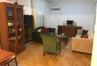 Orange Garden allows 18 year olds to book a room