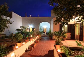 B&B Monsellato has Balcony rooms