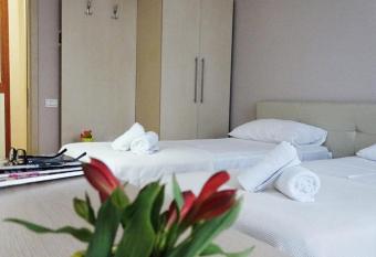 Signature Idea hotel has Balcony rooms