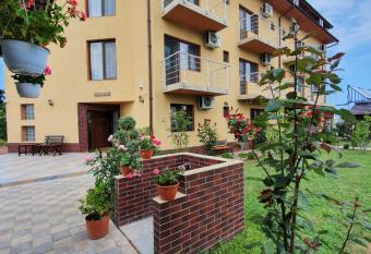Casa Roua has Balcony rooms