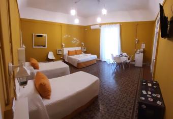 B&B Kike allows 18 year olds to book a room