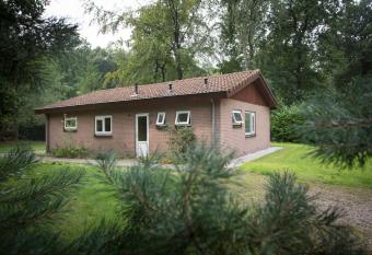 52 Horalaan has Balcony rooms