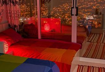 Jordan Guest House has Balcony rooms