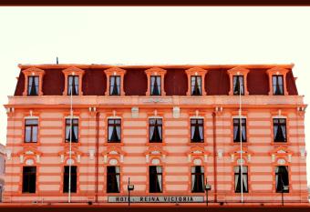 Hotel Reina Victoria allows 18 year olds to book a room