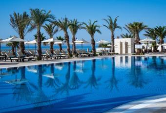 Radisson Blu Resort & Thalasso Hammamet allows 18 year olds to book a room