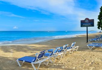 Coco La Palm has Balcony rooms