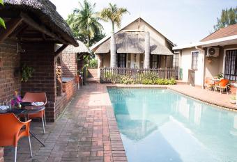 Old Mill Guest House has Balcony rooms