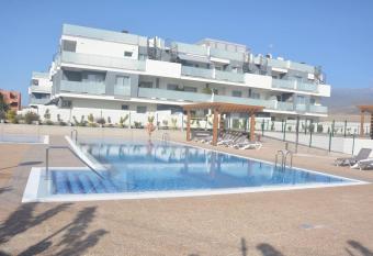 New and cosy apartment - 4 min walk from the beach - La Tejita - El Medano has Balcony rooms