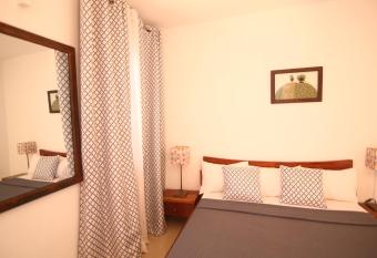 ILLIYIN Boutique Hotel allows 18 year olds to book a room