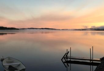 Sk  na Rum Fryksta allows 18 year olds to book a room