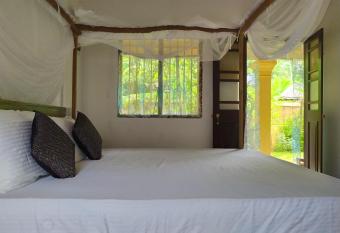 Cinnamon House has Balcony rooms