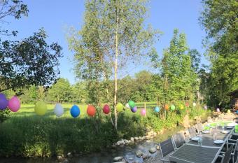 Pure Nature Munich - Alps has Balcony rooms