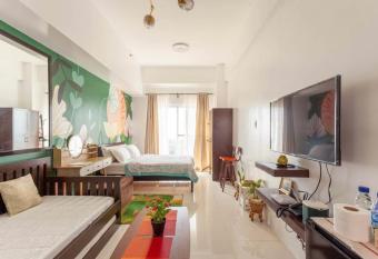 Da Condotel Tagaytay @ Wind Residences allows 18 year olds to book a room