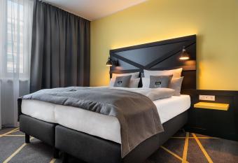 the niu Fury allows 18 year olds to book a room