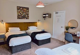 Spring Grove B&B allows 18 year olds to book a room