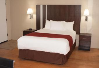 Cambria Palms Motel allows 18 year olds to book a room