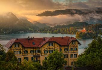 Hotel Triglav has Balcony rooms