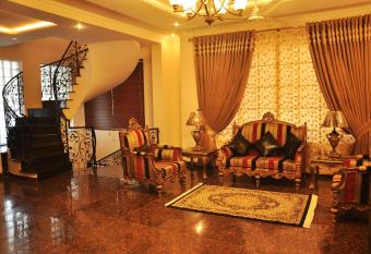 Reina Boutique Hotel - G9 has Balcony rooms