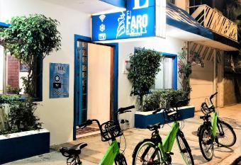 Hotel El Faro Malecon allows 18 year olds to book a room